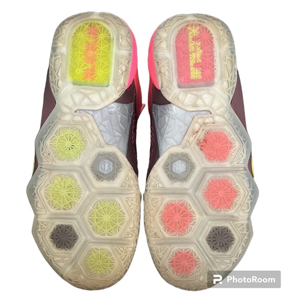 ✅Authentic Lebron James 12 Double Helix Sneaker✅ - Picture 5 of 6